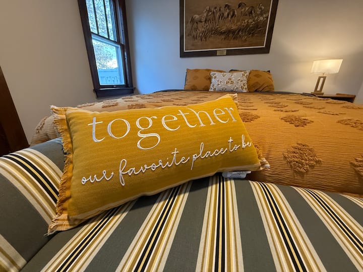 საძინებელი 1