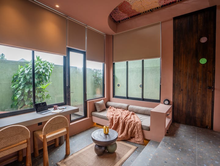 3-story 1 Br Villa W/ Private Pool & Rooftop - Bali