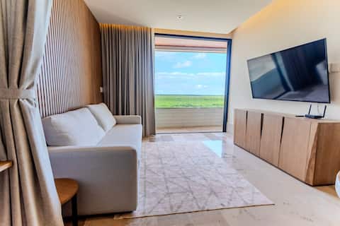Popular Airbnb listing: Modern Retreat with Pool & Rooftop Gym in Punta Arena