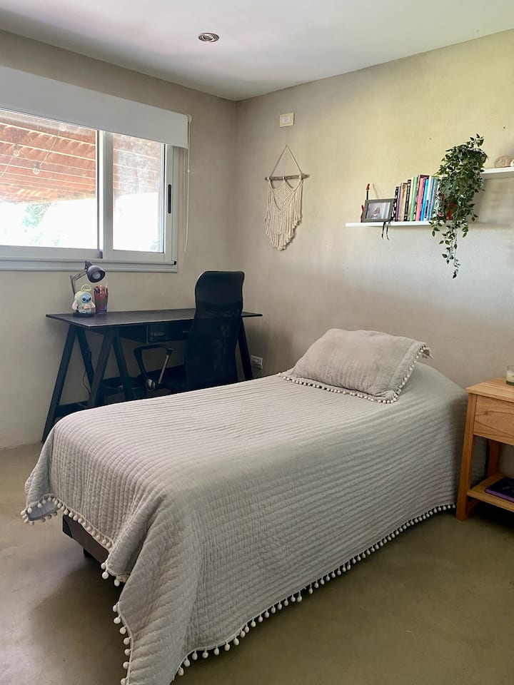 غرفة النوم 2