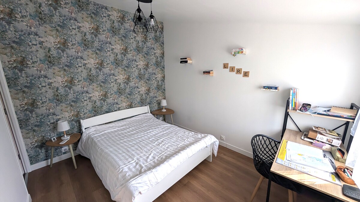 卧室4（附属建筑）
1张140张床