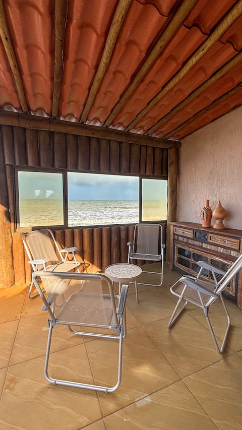 Rancho Praiano | 4-BD beachfront home with A/C