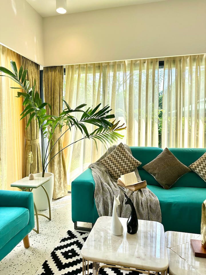Living room image 3