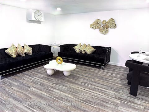 Popular Airbnb listing: Nice Studio for 2-4 People in San Diego in Casa De Oro Mount Helix