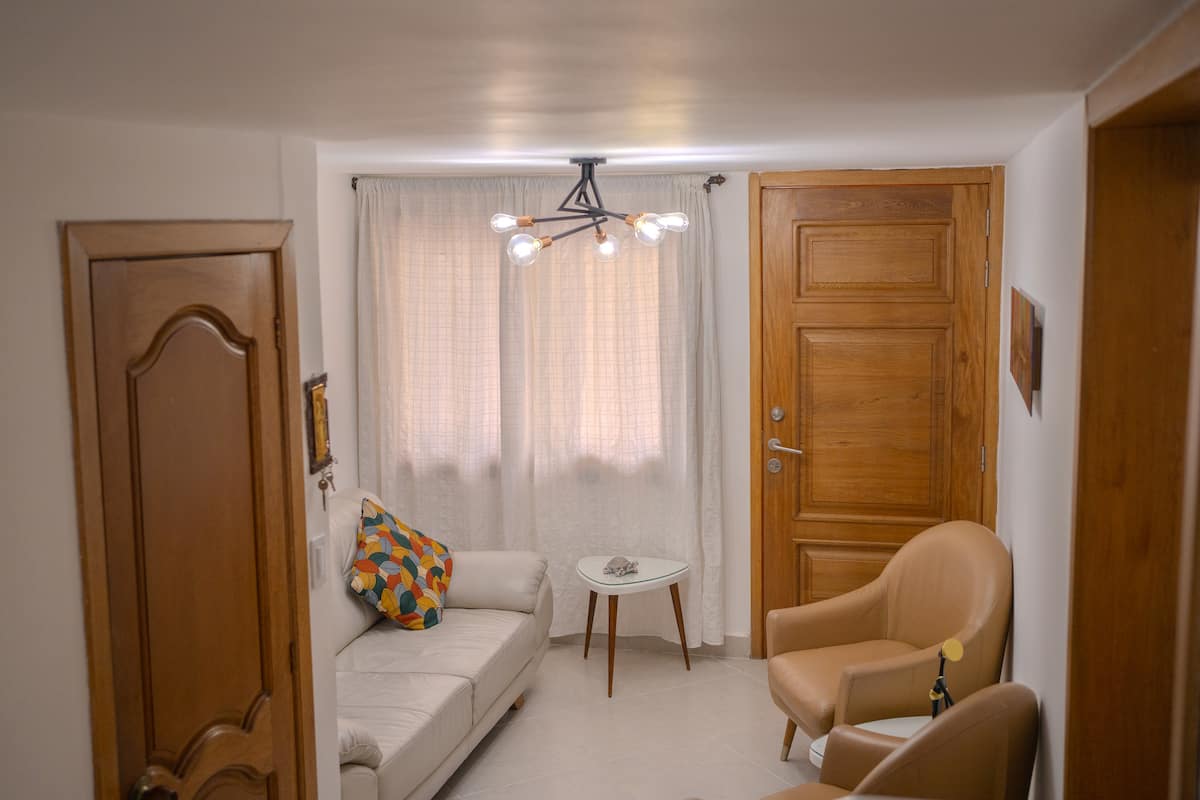 Casa con Barbacoa · 5 Habitaciones foto 2