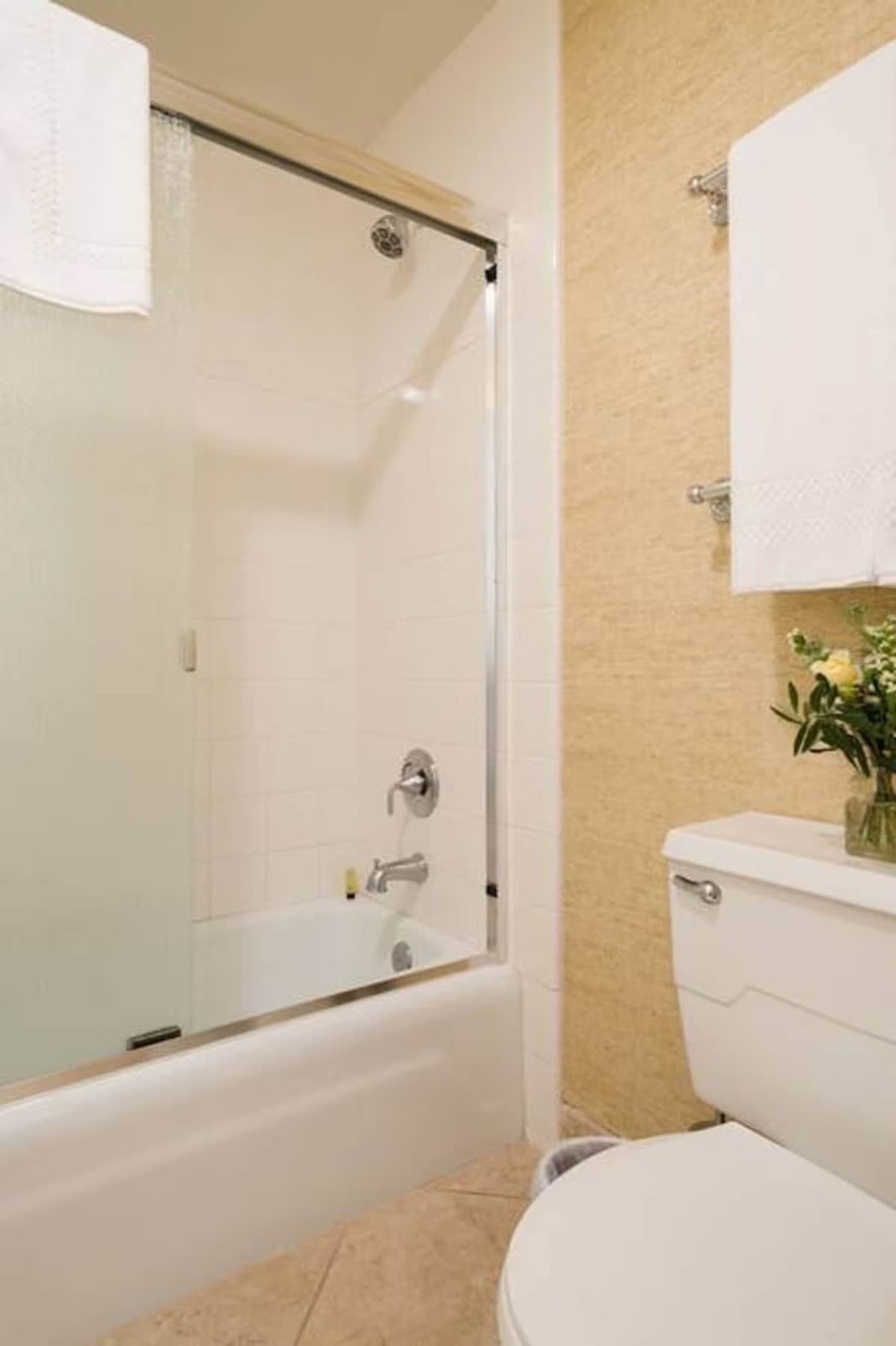 Side-by-Side Napa Condos with Golf Views - Photo 29
