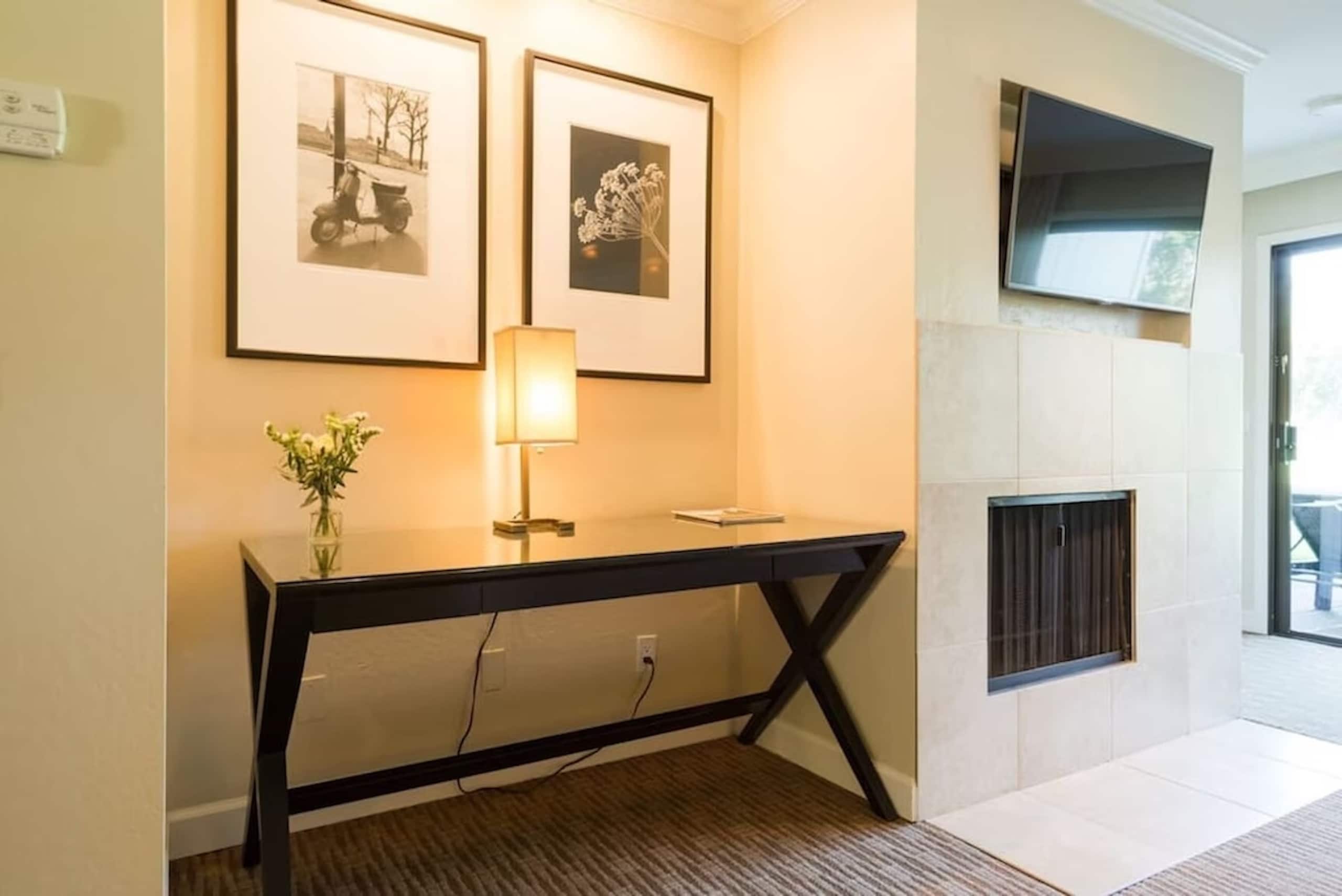 Side-by-Side Napa Condos with Golf Views - Photo 24