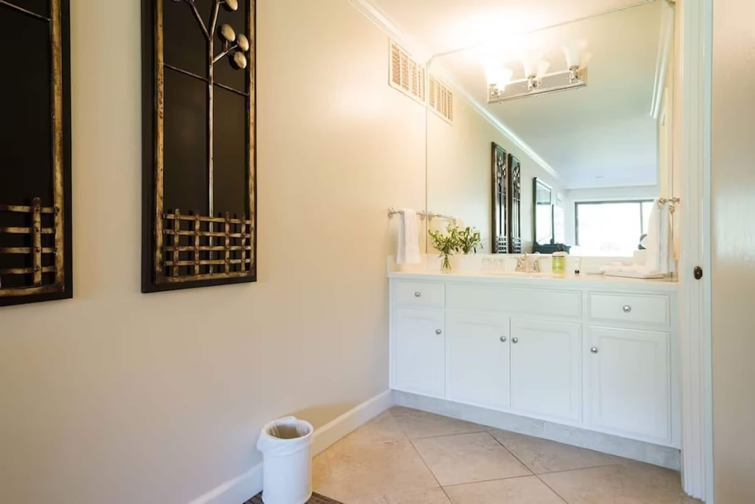Side-by-Side Napa Condos with Golf Views - Photo 16