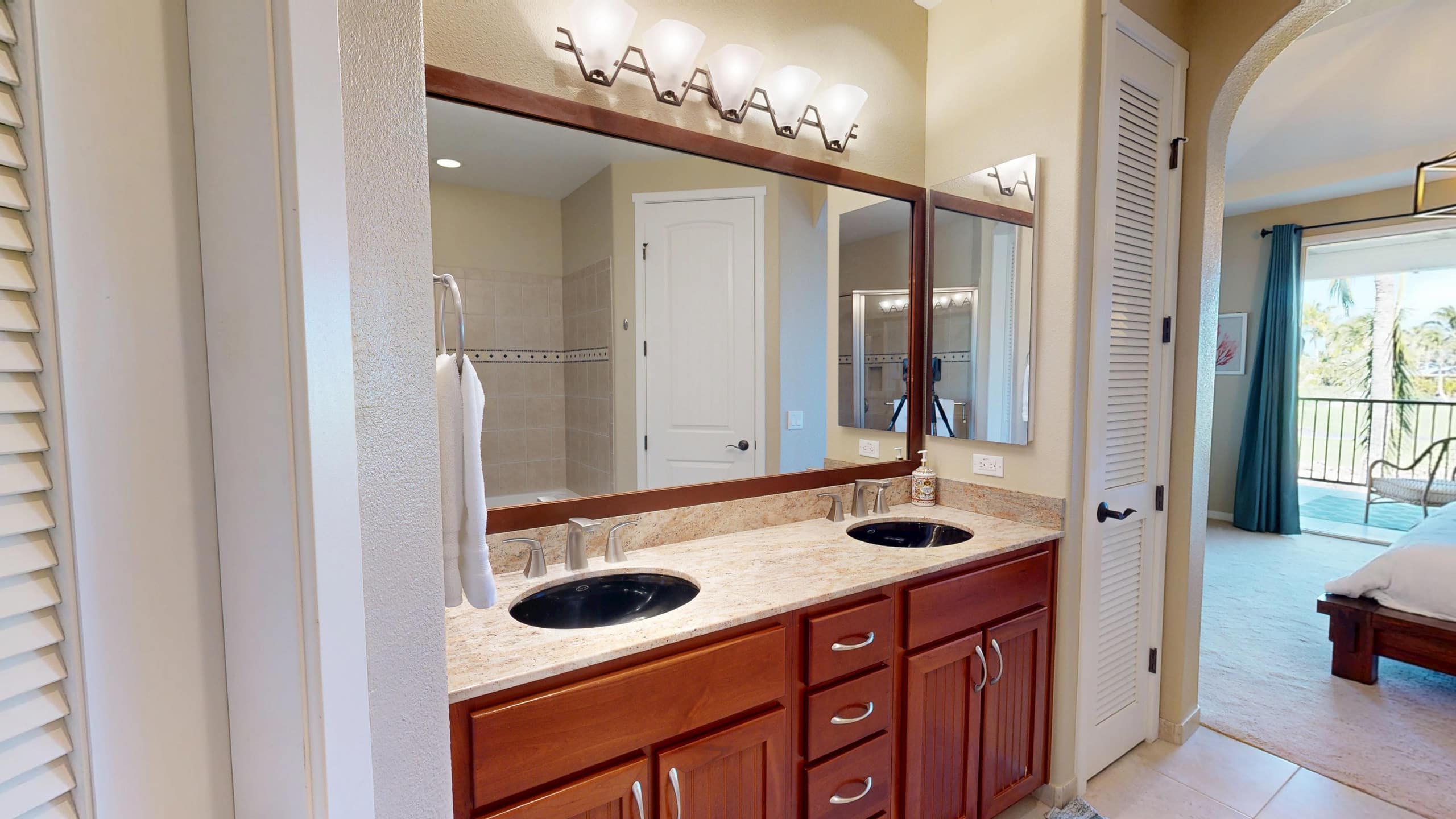Home in Waimea · ★5.0 · 3 bedrooms · 4 beds · 3 private baths - Image 17