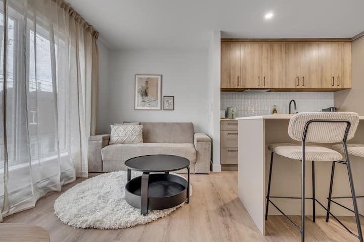 Initial | 202 Grande Allée | Montcalm - Quebec City