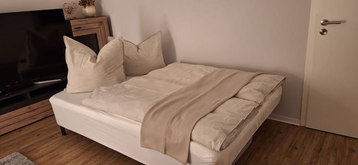 Chambre à coucher et salon combinés