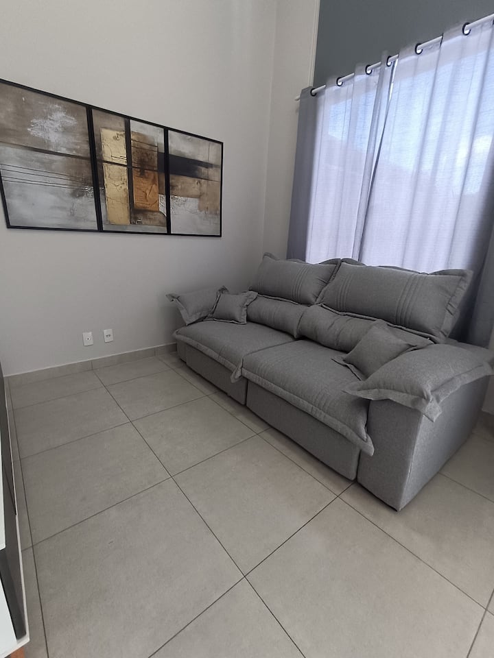 Casa Inteira - Ar Condicionado Prox Da Ibm E Ems - Hortolândia