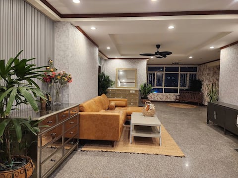 The Oasis 8 – Peaceful Resort