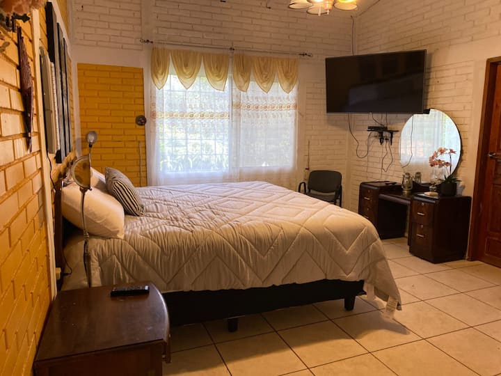 საძინებელი 2