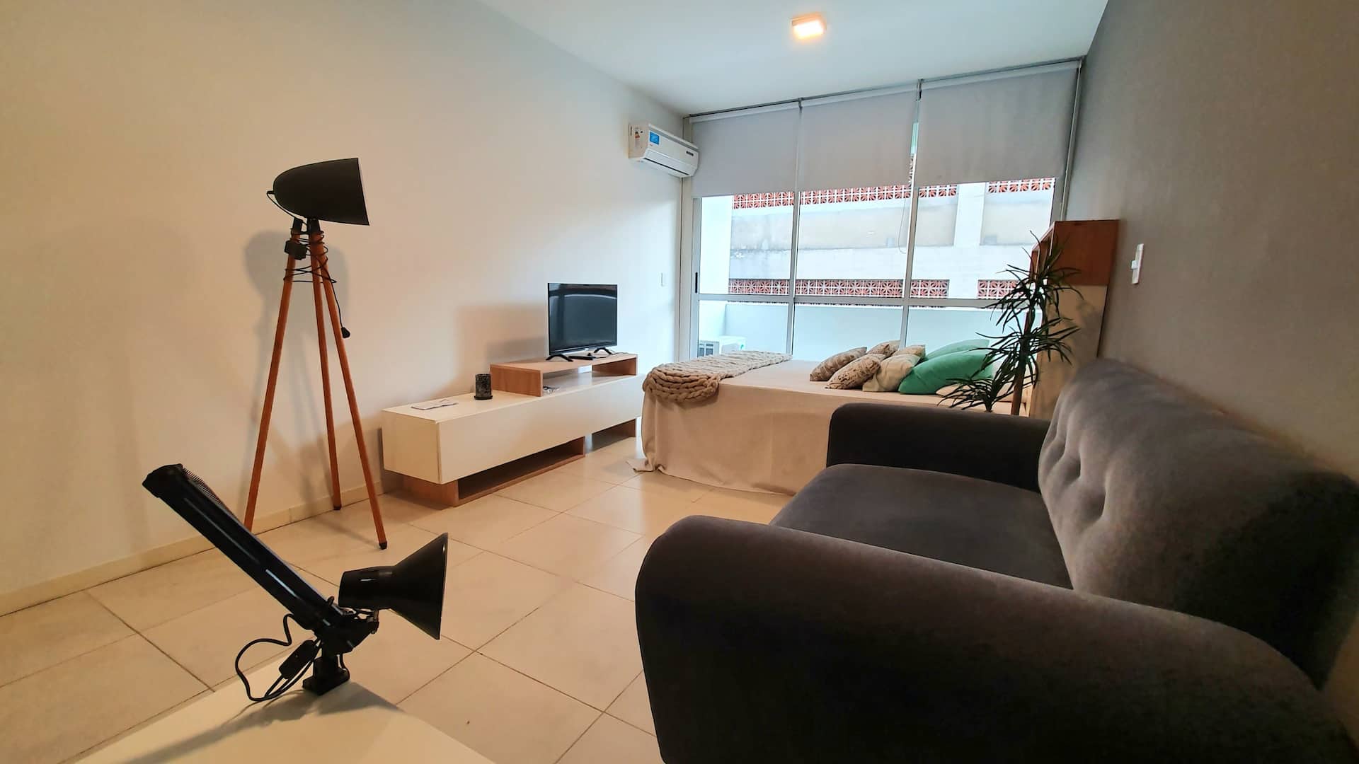 Fully equipped studio apartment with balcony in San Nicolás