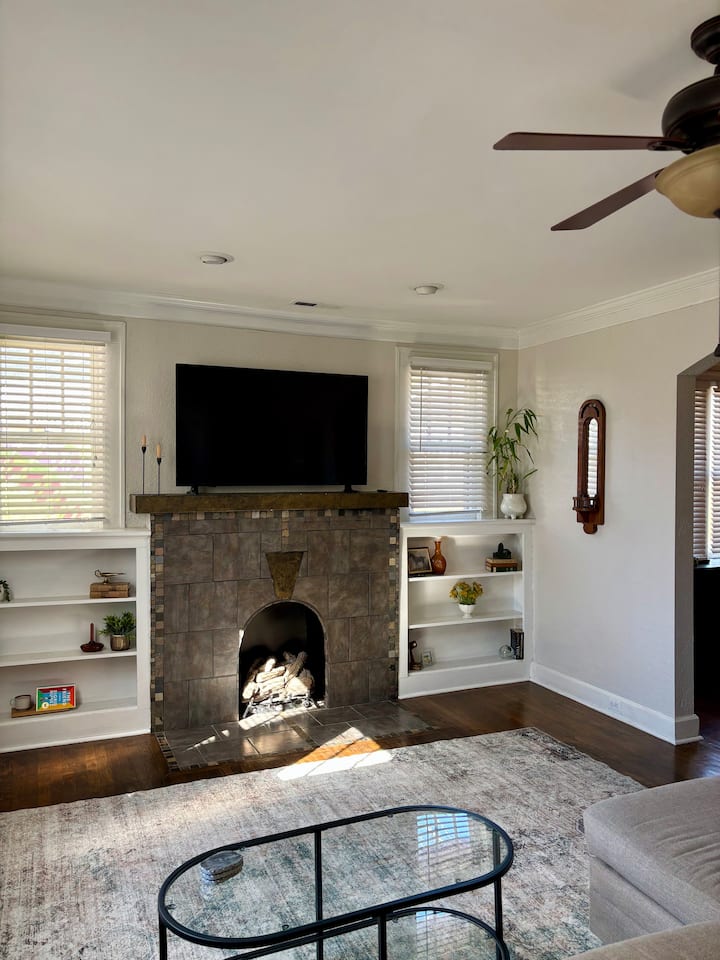 Campus Corner Cottage – Steps To The Stadium - Florence, AL