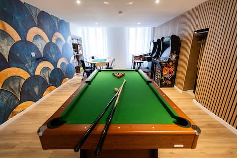 Arcade & Gaming Gite 4 suites / 3 game rooms