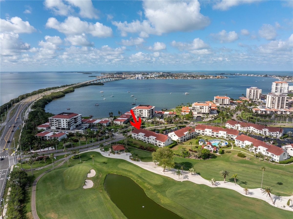 View of GOLF Course Condo | St PETE Beach 5 min | Pool Spa - Houses for Rent in ...