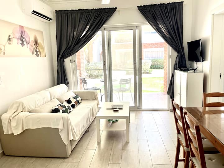 Los Corales Condo Walking Distance To The Beach - Punta Cana