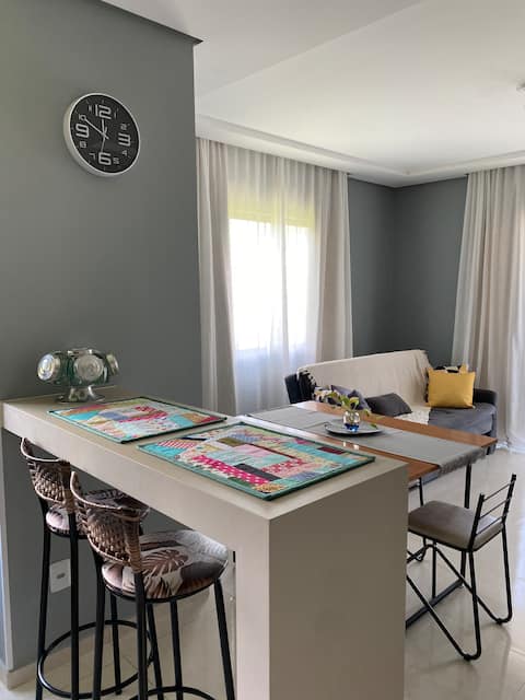 Successful Airbnb property: Family apartment | 5 min to the airport | Beto Carrero in Navegantes