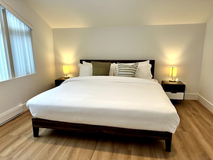 Lujosa cama tamaño king