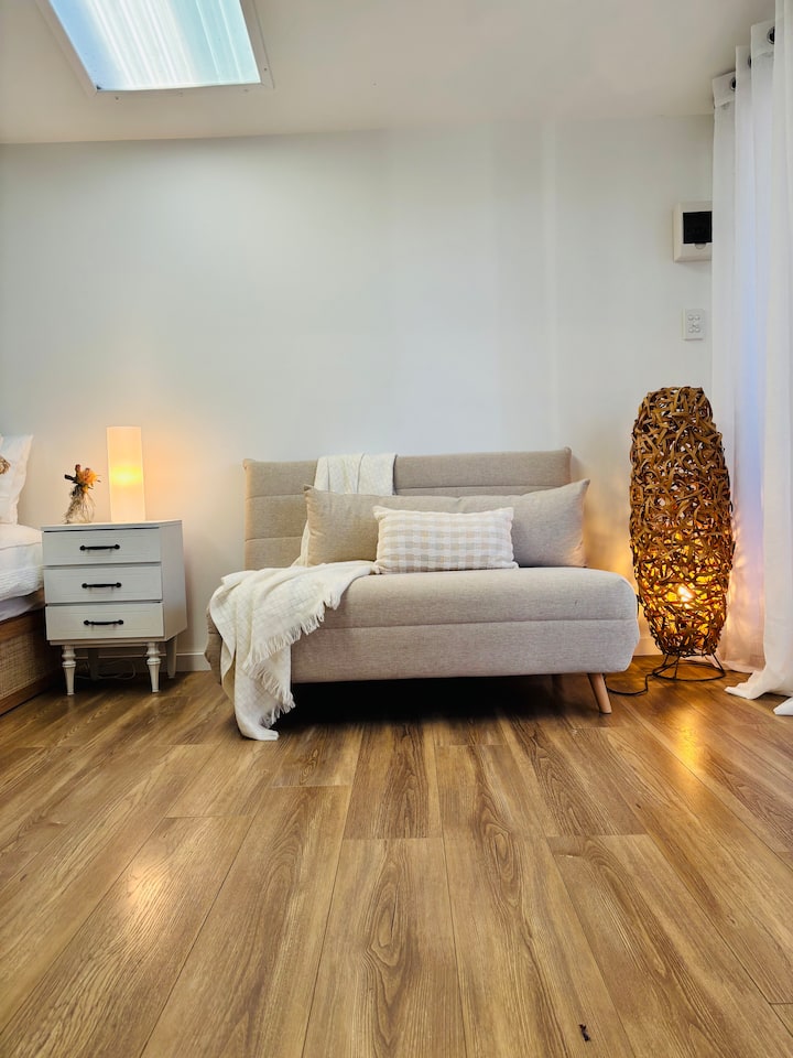 Hidden Coastal Studio Retreat - Ettalong Beach