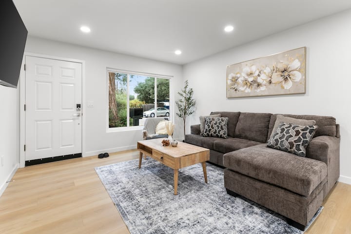 Jane's Home (Lw) | Upgraded 3b Home+hvac+parking - Palo Alto, CA