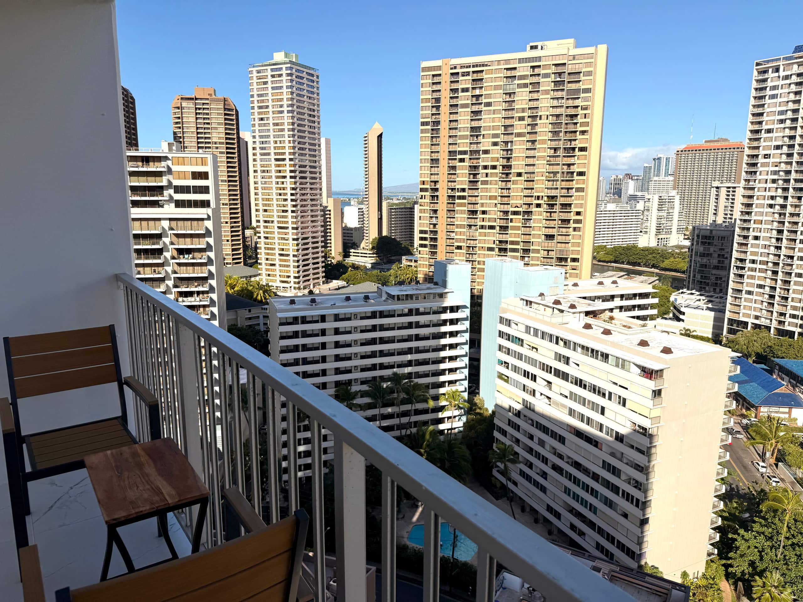 21*High Floor Cozy Waikiki Condo w/Balcony - Image 20