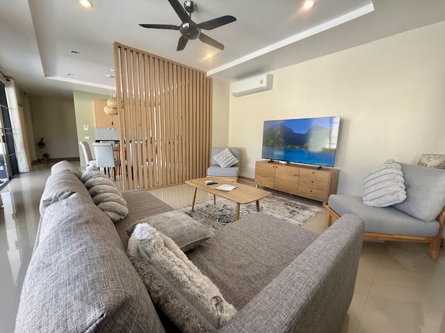The Life Nomadic Co., Ltd managed Airbnb listing 2