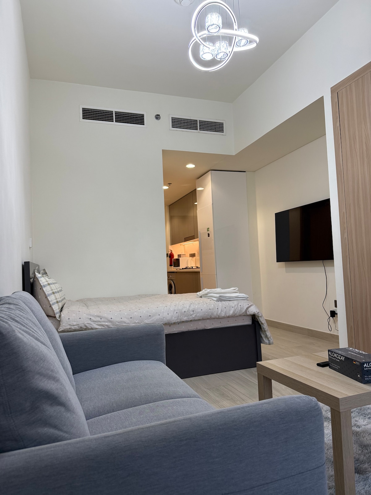 Studio Chic Azizi Rivera - Appartements à louer à Dubaï, Dubaï, Émirats ...