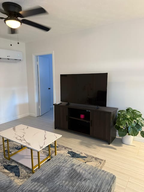 Top performing Airbnb: Cozy Garden Suite with Pool and Gazebo Access in Southside Estates