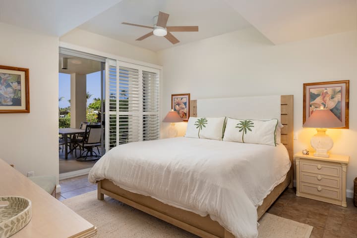 Novi krevet. Uživajte u mirnim noćima u luksuznom krevetu Cal King s mekom, prozračnom posteljinom od 100 % europskih sastojaka. Probudite se uz nježno prirodno svjetlo i spokojno okruženje – vaše otočno utočište vas čeka.