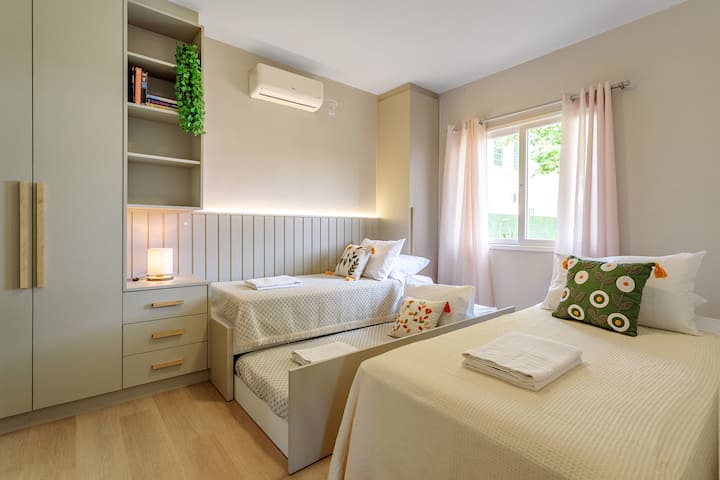 เตียง 3x1 (เดี่ยว/คู่/คู่) 
เตียงเดี่ยว