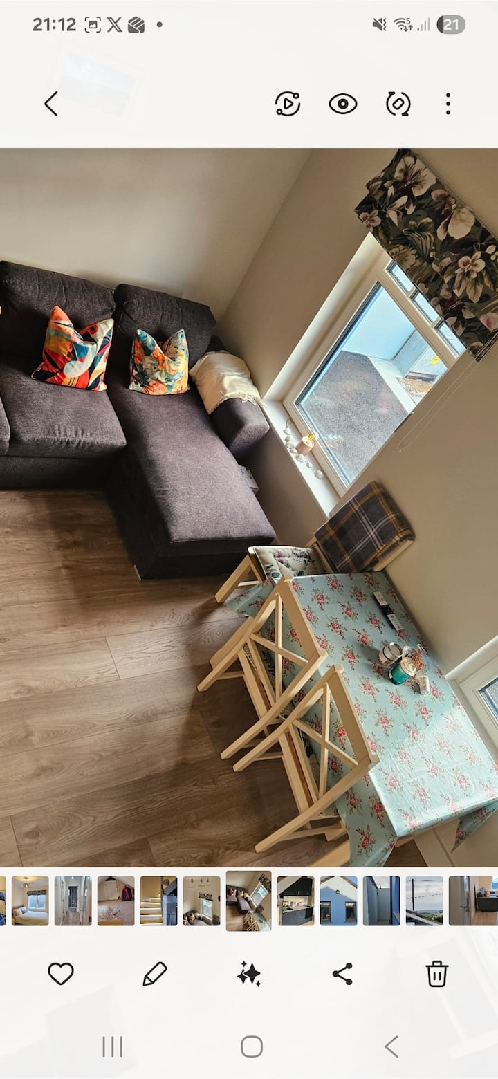 The Blue Bungalow - Listowel