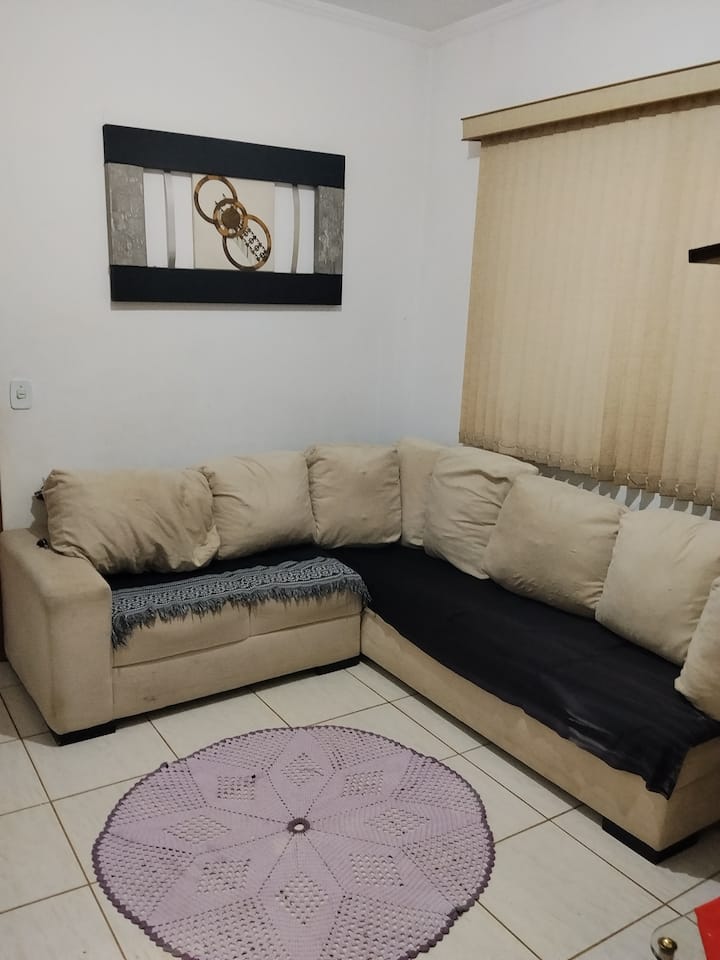Casa Ou áRea Para Pequenos Eventos. - Franca