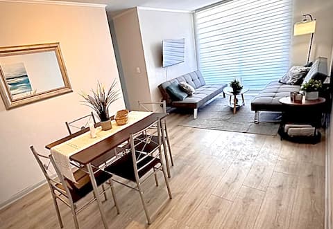 Modern apartment 10 min from airport (3BR/2BA)