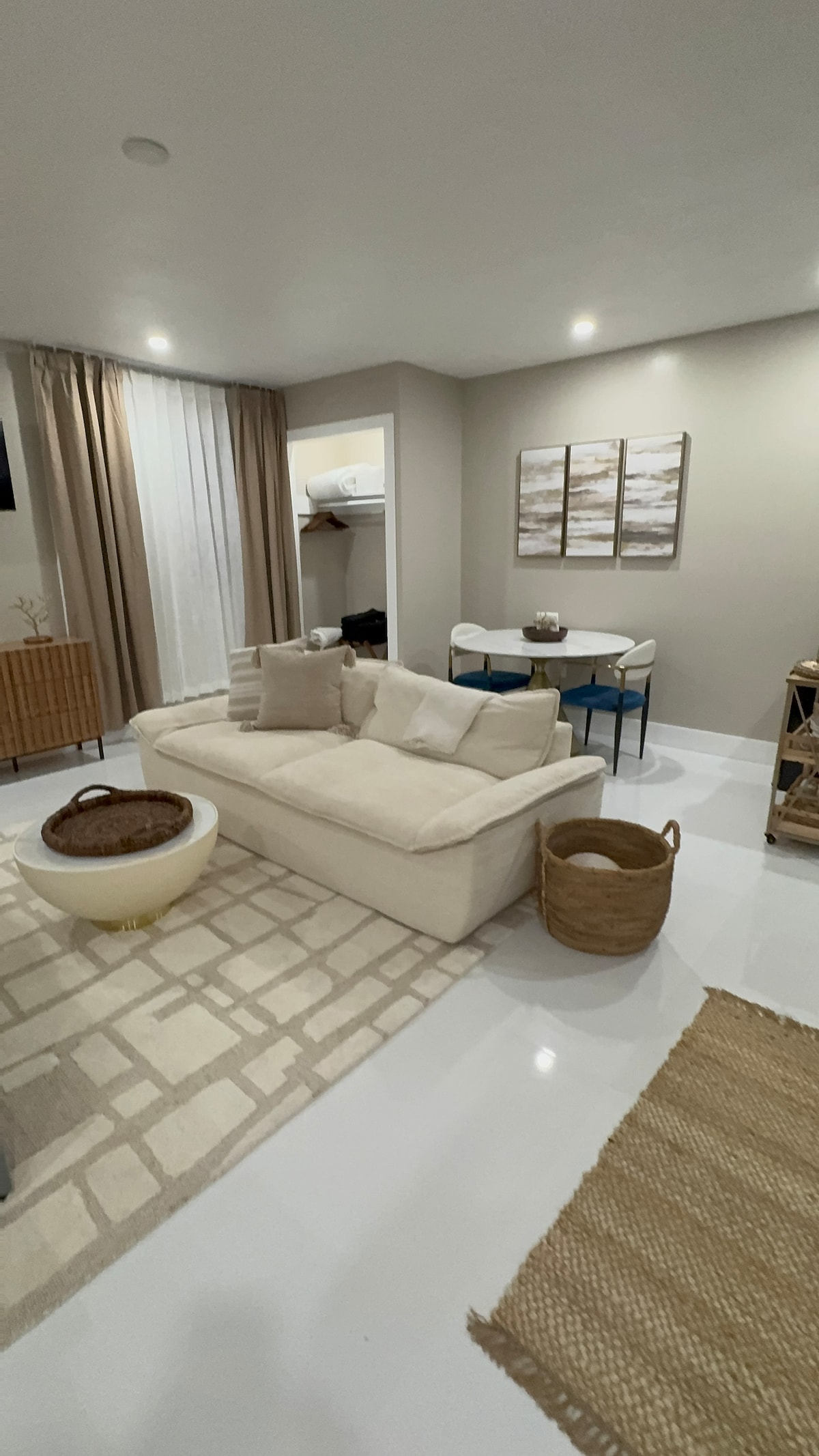 غرفة المعيشة