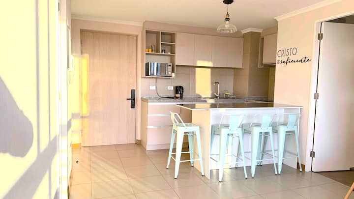 Family apartment in front of Las Américas Metro