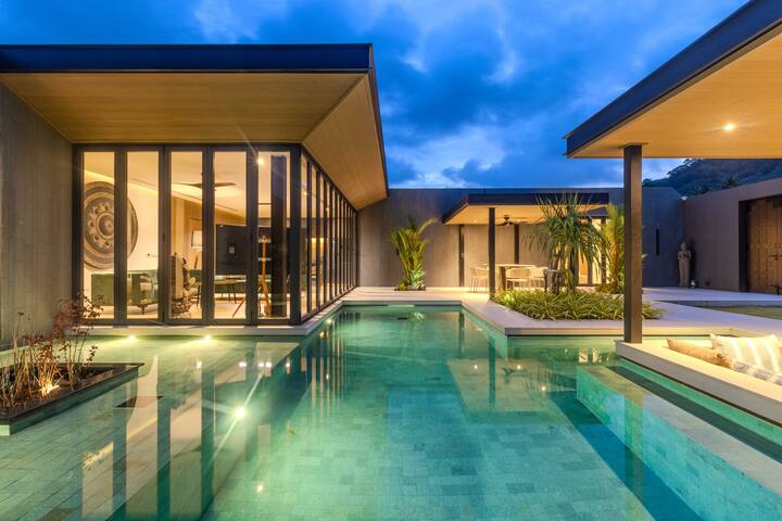 Brand New 3BR Super Modern Pool Villa V263