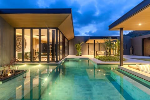 Brand New 3BR Super Modern Pool Villa V263
