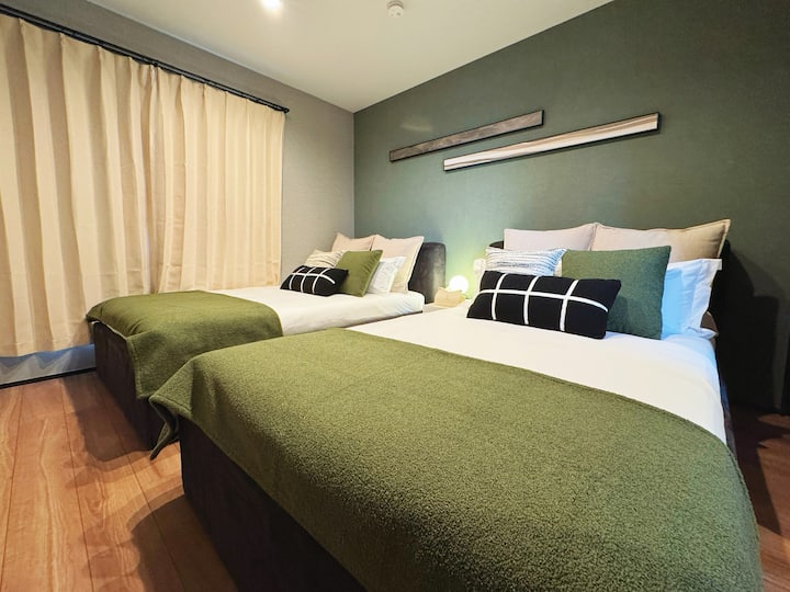 Dormitorio izquierdo 3F