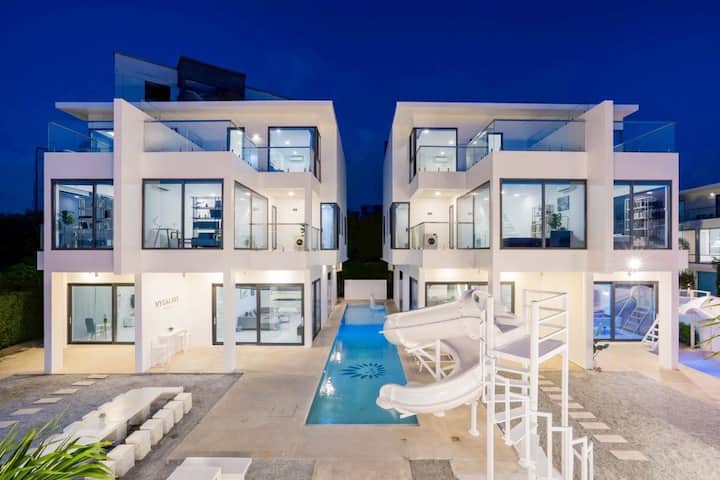 My Galaxy Pool Villa 12br Near Jomtien Beach - Thailand
