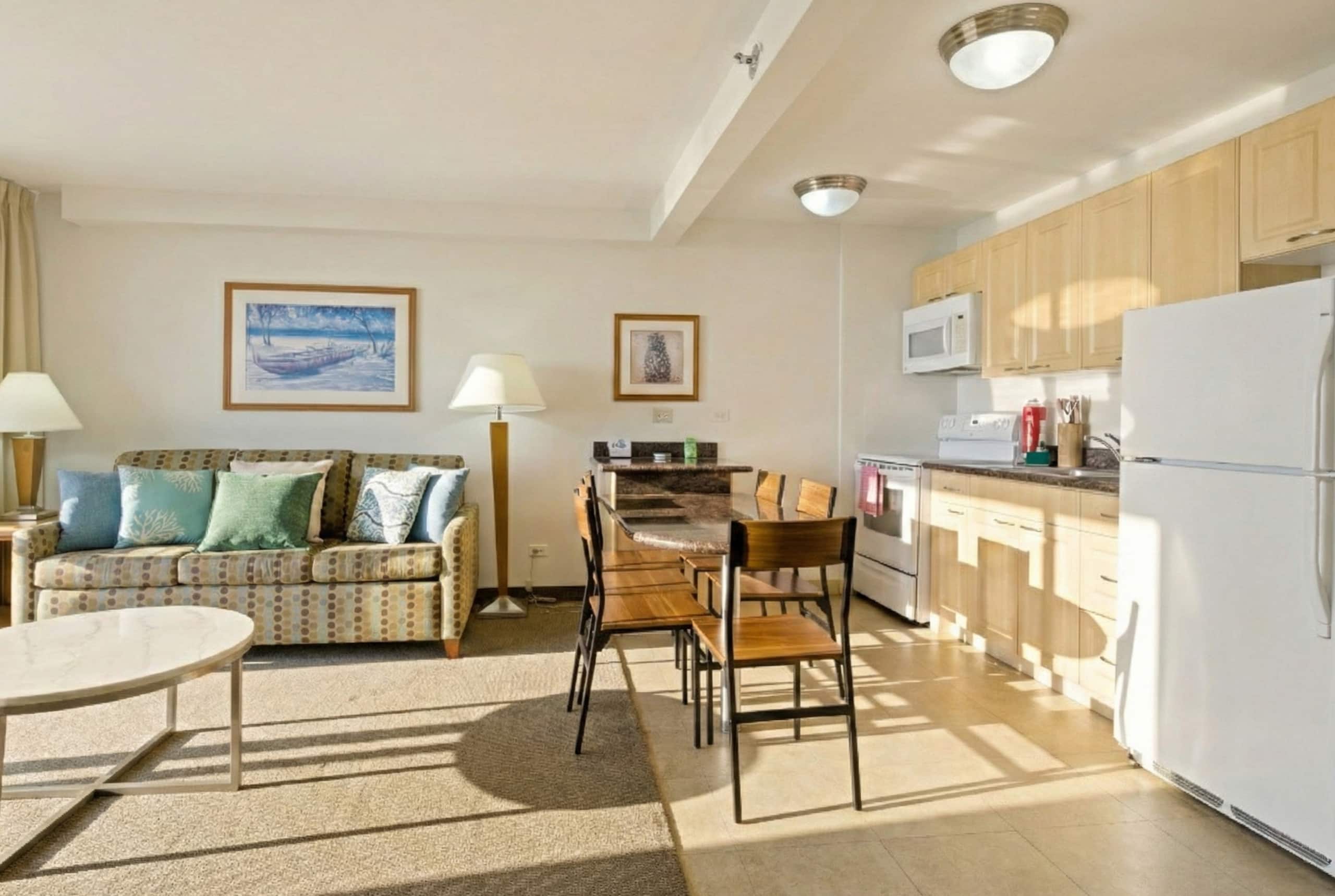 Condo in Honolulu · ★4.87 · 1 bedroom · 3 beds · 1 bath - Image 7