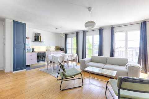 Popular Airbnb listing: Chill' Appart Disneyland in Serris