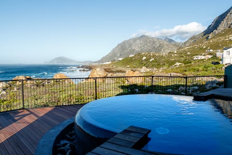 Fijnbos Symphony - A Calm Coastal Hideaway