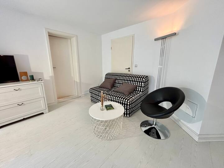 Feldrand: Apartment Mit Terrasse – 35 Min Messe - Friedrichsdorf