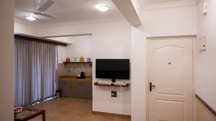 Living room image 4