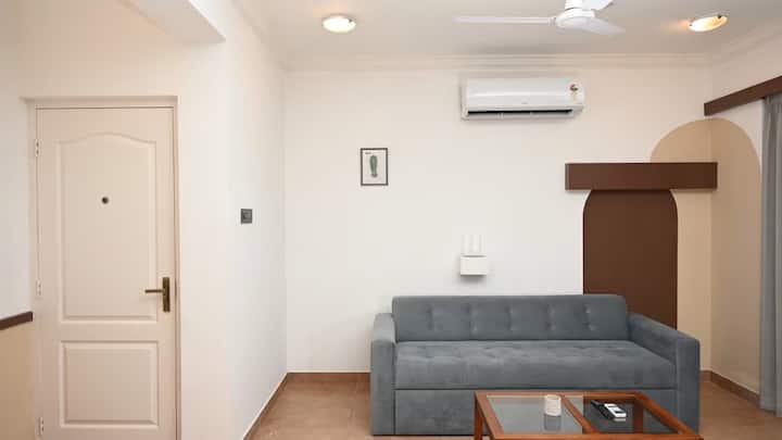 Living room image 2