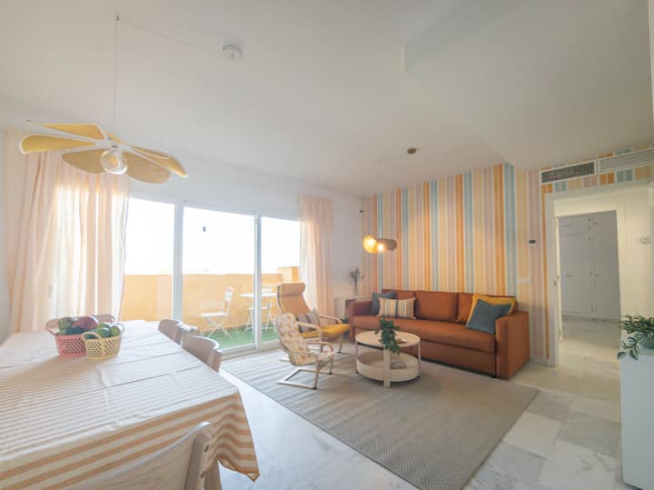 Casa Happy - Renovada, Amplia Para Familias/amigos - Benahavís