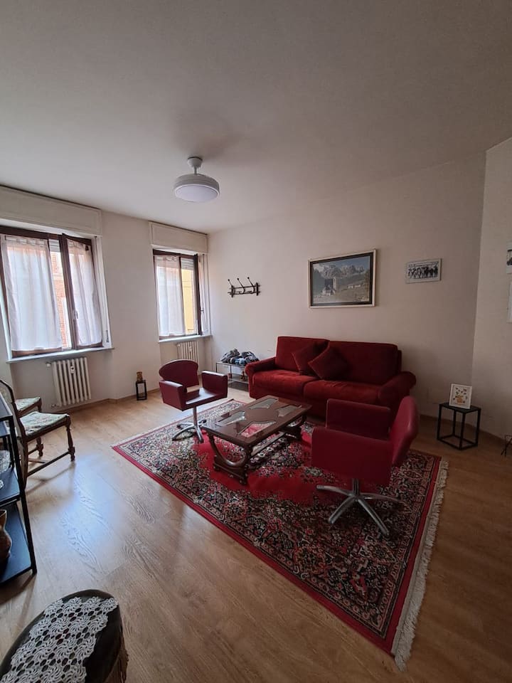 Appartamento In Pieno Centro Ad Asti. - Asti